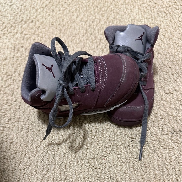 Jordan 5 - Picture 2 of 2